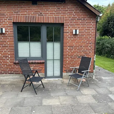 Ruhig Wohnen In Hüttblek *